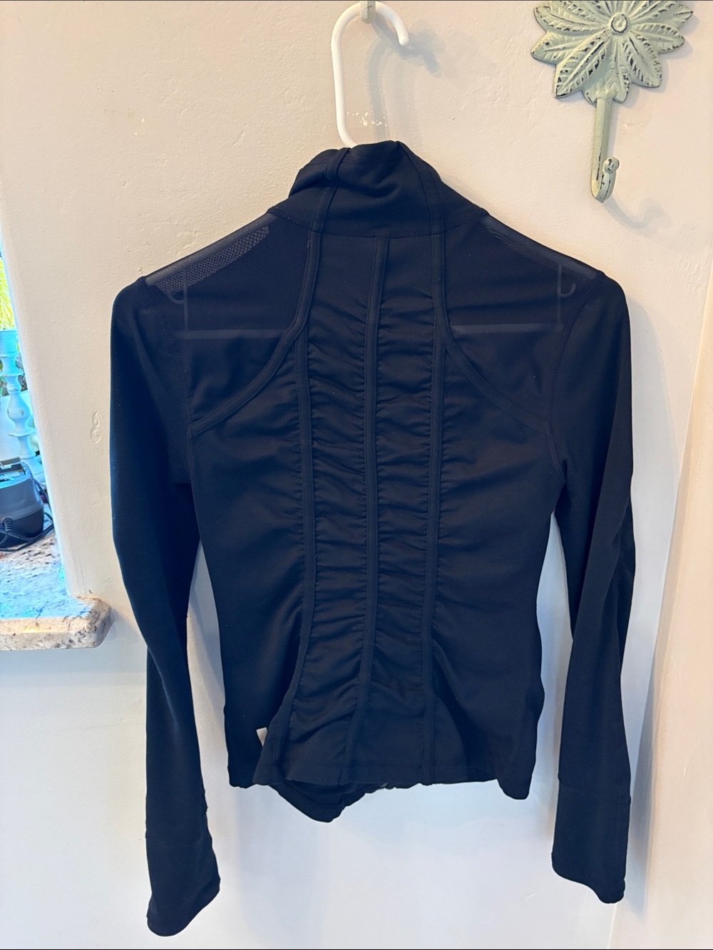Zella Black Ruched-Panel Zip-Up Performance Jacket - Picture 3 of 3